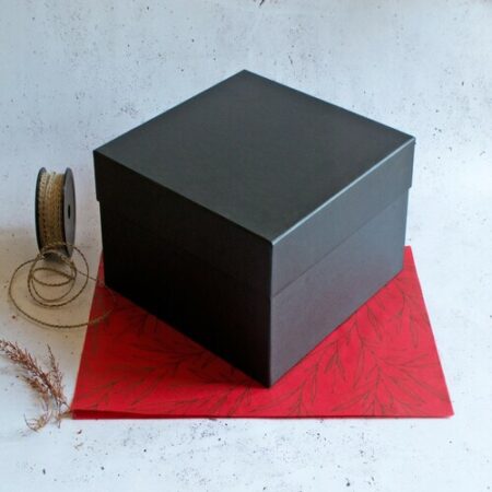 Discover Versatile Colored Plain Gift Boxes - Various Color Options